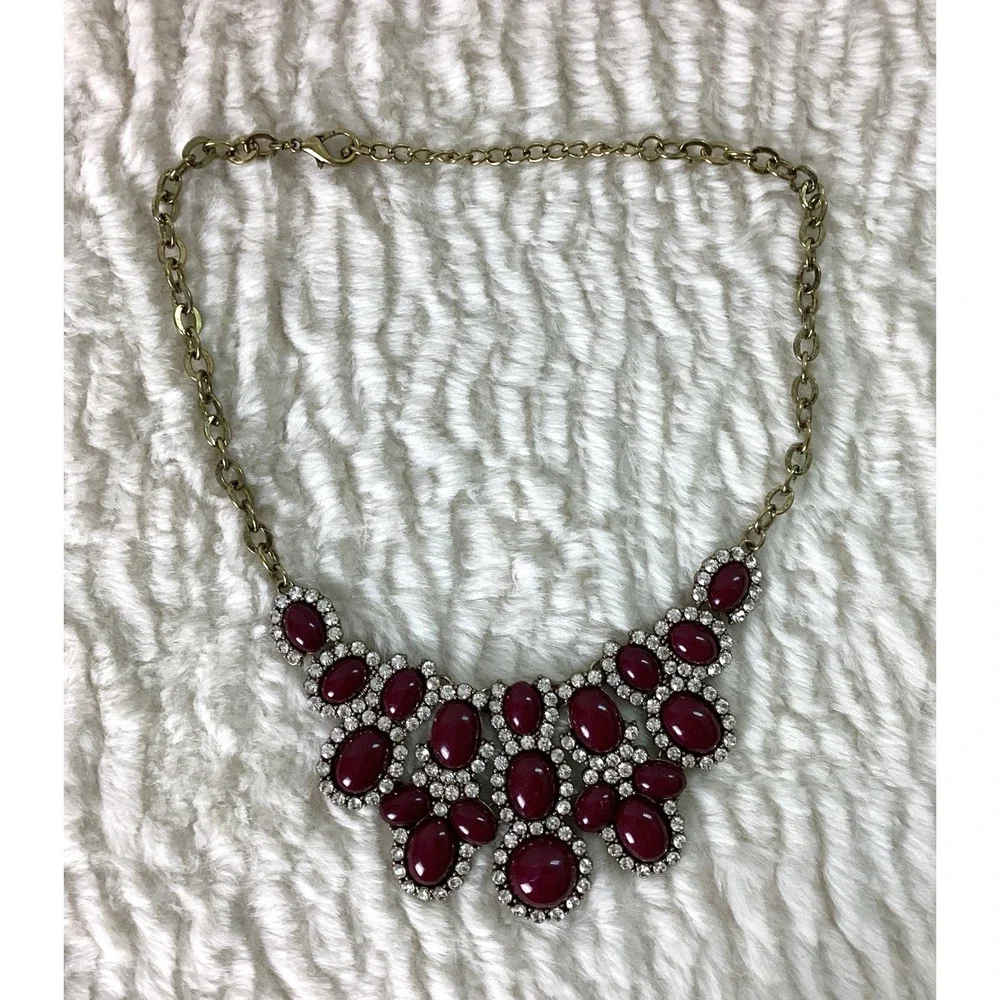 Vintage Burgundy Red Stone Diamonds Statement Necklace Costume Bling Glam Gold